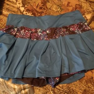 Skirtsports Large Lioness Skort